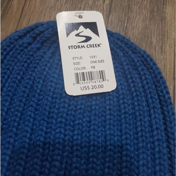 NWT Storm Creek Winter Hat - Picture 2 of 3